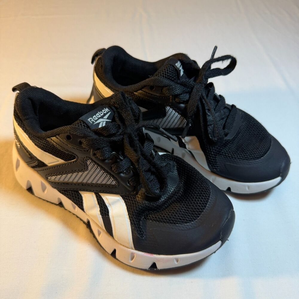 Reebok Classic Leather Youth 1K Black Sneakers Kids Boys Girls Athletic Shoes